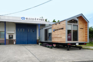 事務所トレーラーハウス